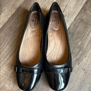 Clarks black flats